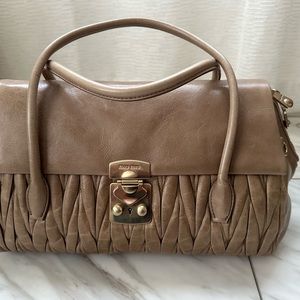 Miu Miu Matelassé leather ruched handbag- Beige